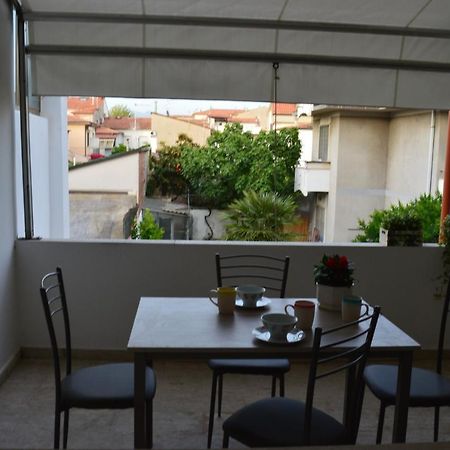 Casa Le Sorelle Apartment Viareggio Luaran gambar